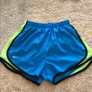 Nike Women's 3'' Dry Tempo Core Running Shorts